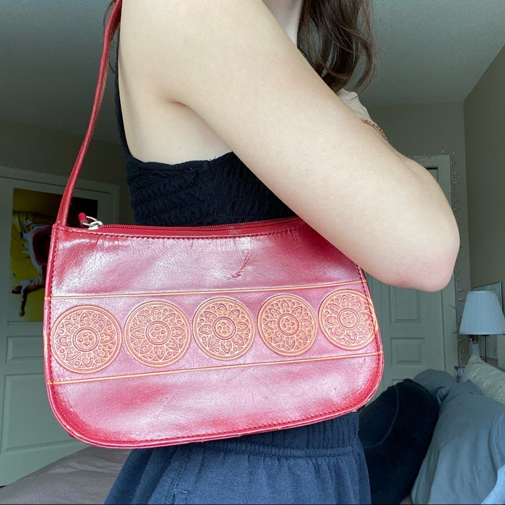 red purse